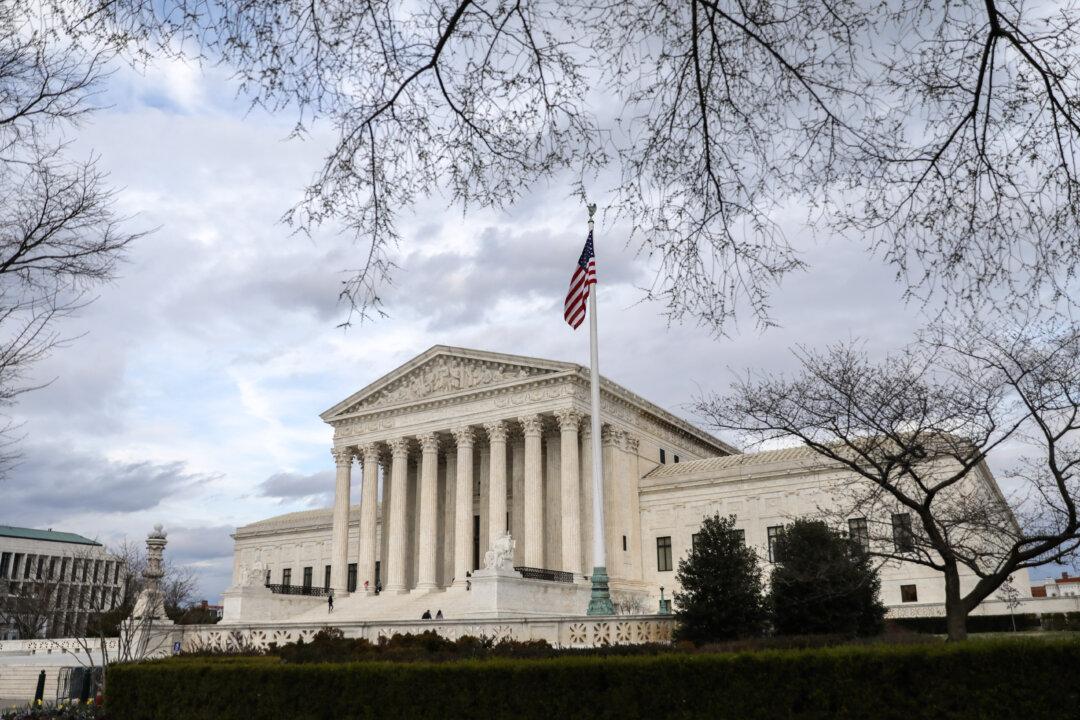 Supreme Court to Weigh in on Wisconsin’s Absentee Ballot Voting Dispute