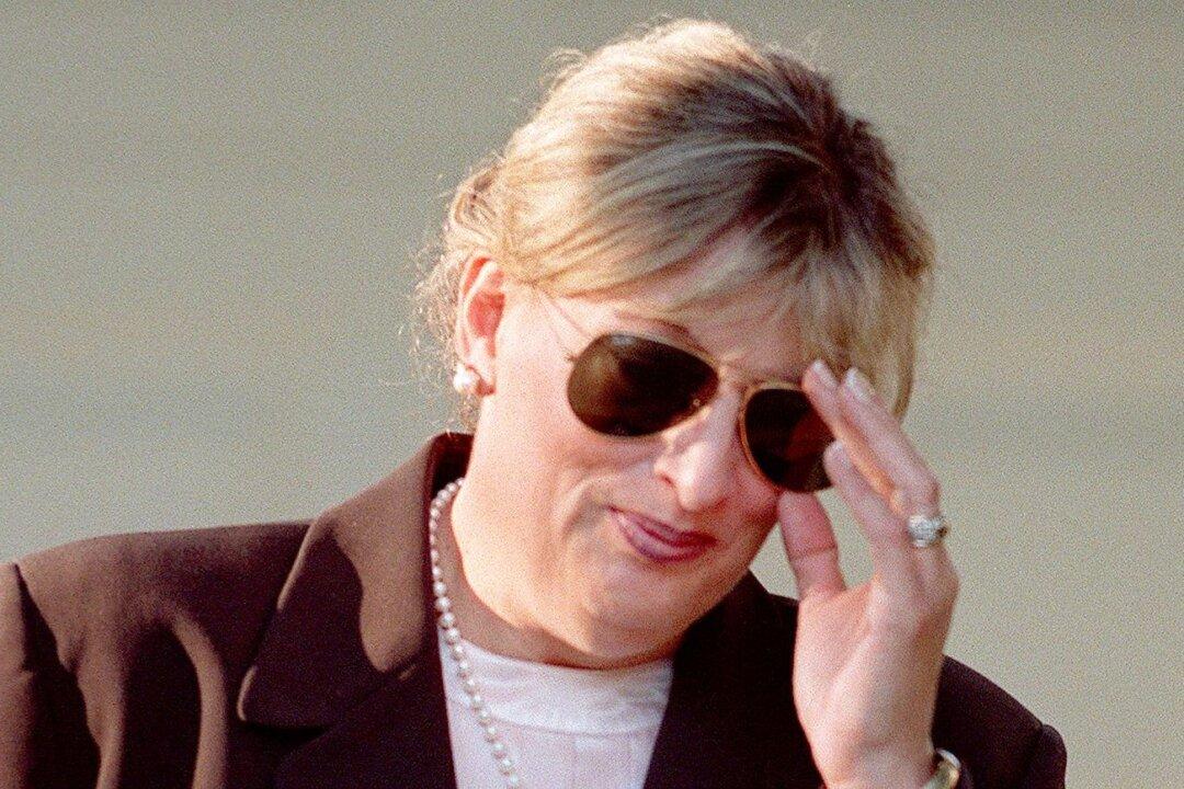 Linda Tripp, Key Figure in Bill Clinton Impeachment, Dies at 70: Family