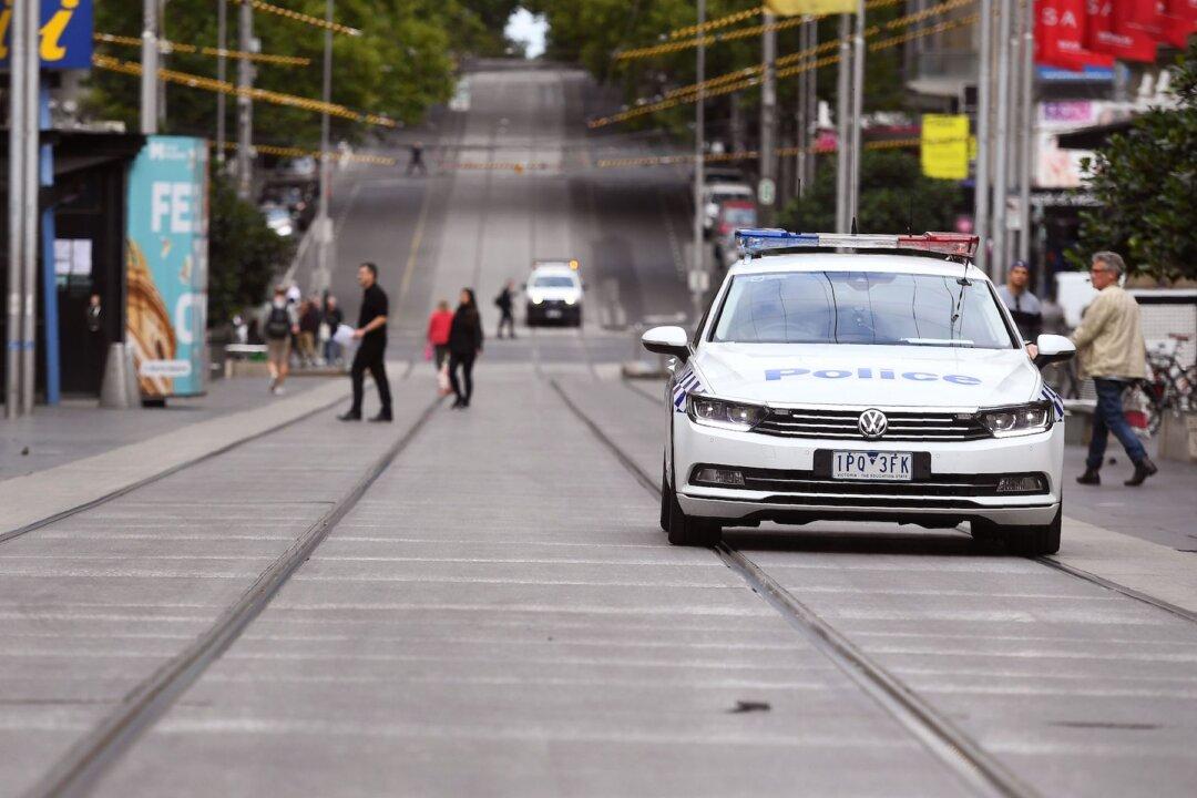 Extra Police, $1600 Quarantine-Violation Fines Added to Victorian Roads Over Easter