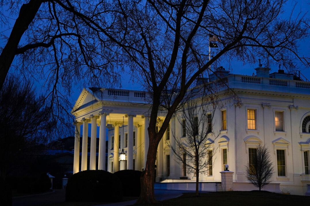 White House Accuses Voice of America of Spreading CCP Propaganda