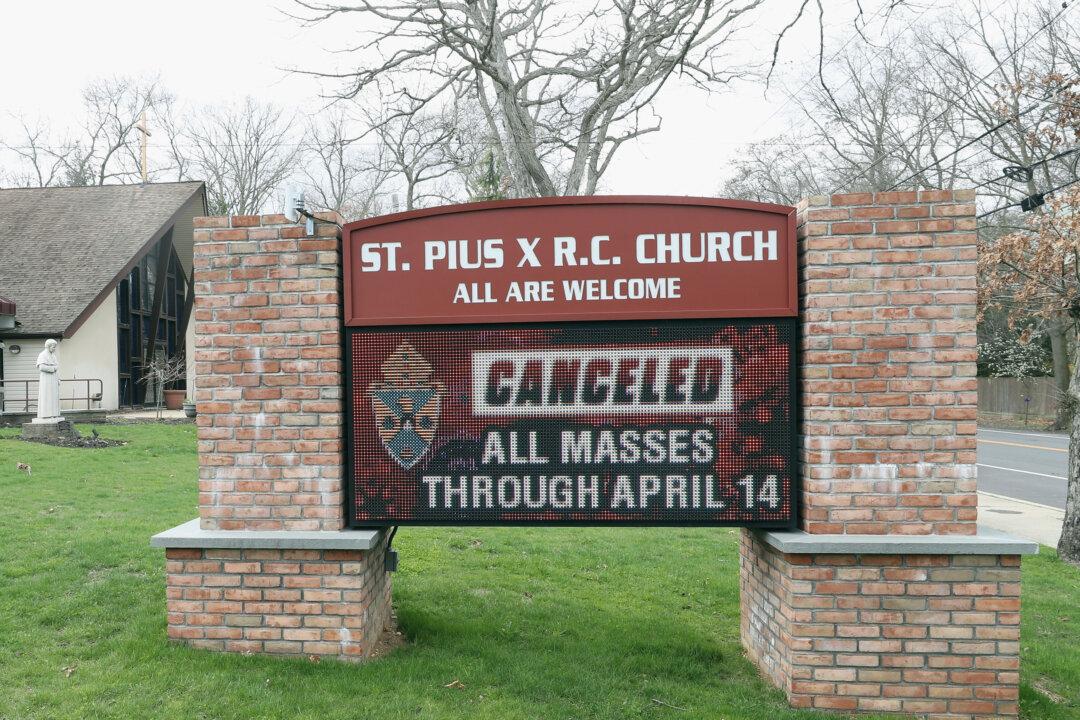 ‘Your Rights Are Suspended’: Mississippi Policeman Tells Pastor Organizing Drive-in Service