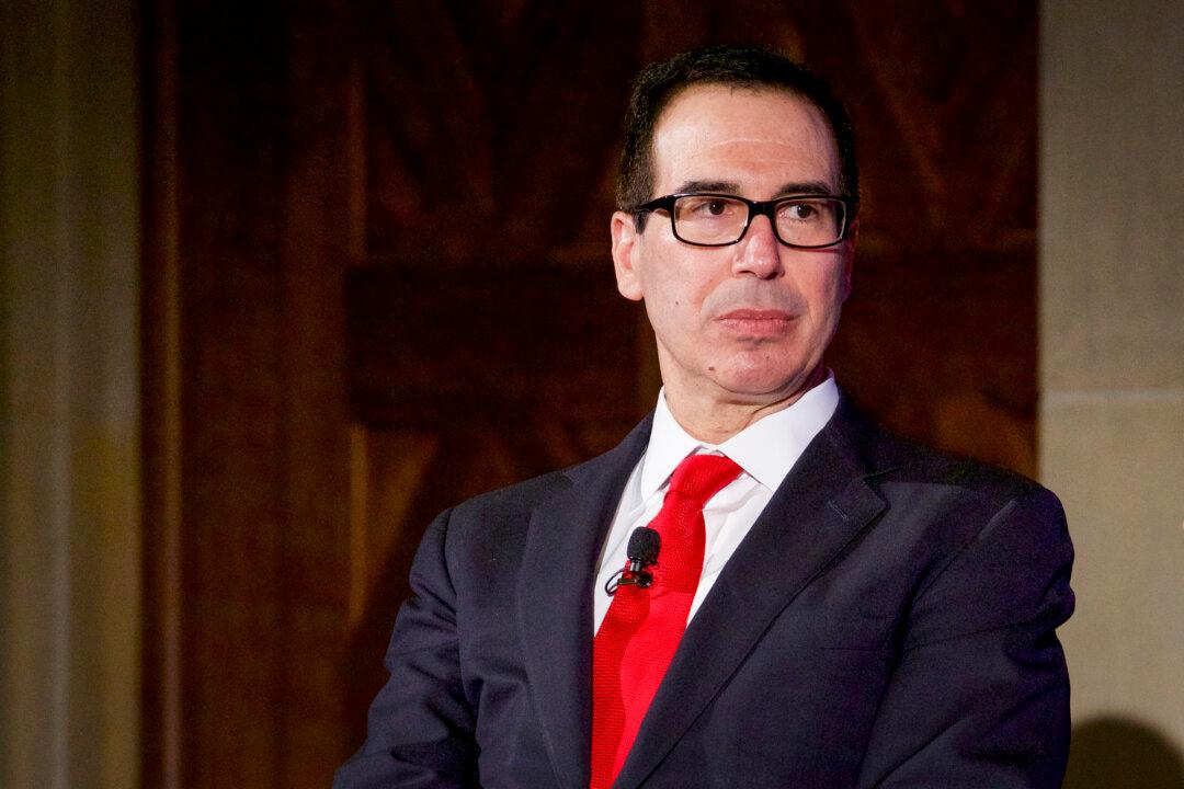 Treasury Secretary Warns of ‘Permanent Economic Damage’ if US Doesn’t Reopen