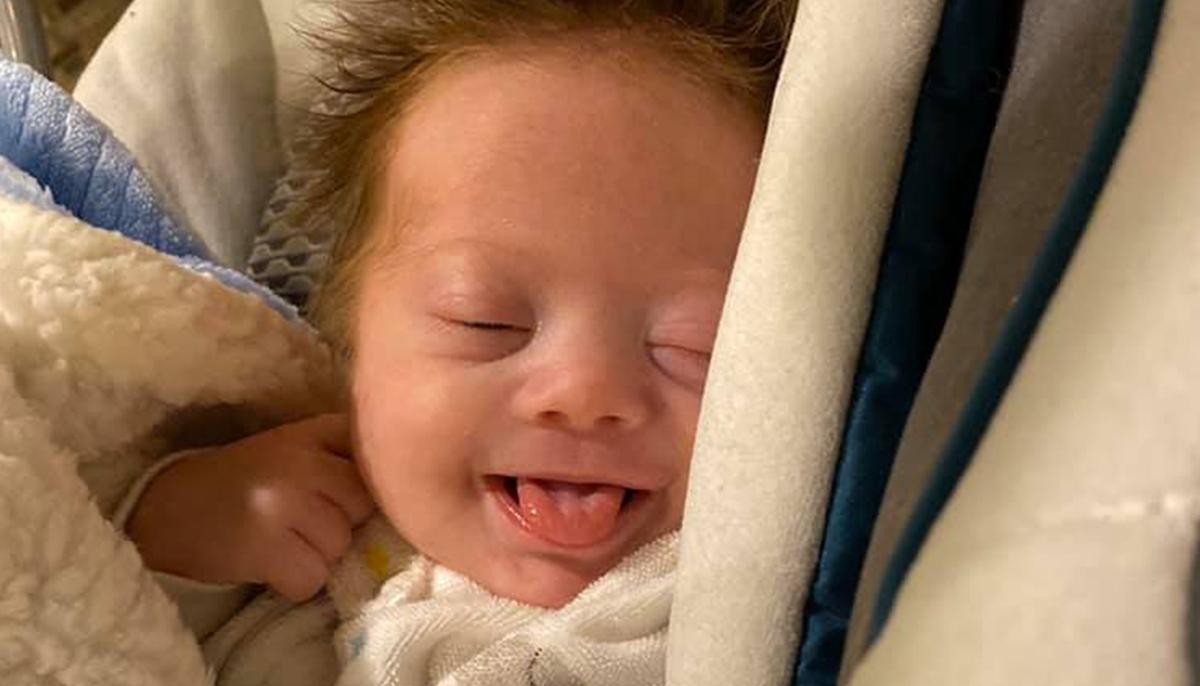 7-Year-Old Serenades Baby Brother With Down Syndrome With Justin Bieber Song ‘10,000 Hours’