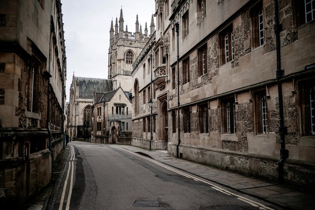 Oxford Council Plans 100-Day Limit for Motorists