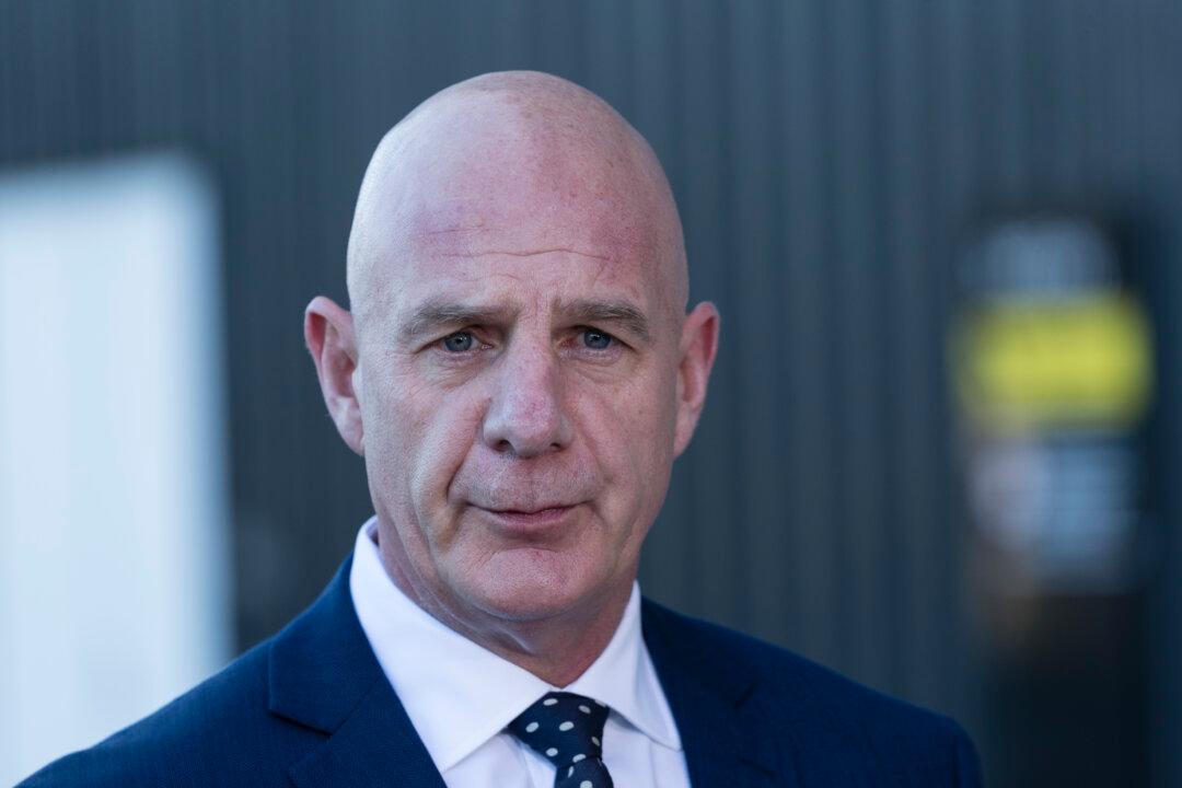 4,000 Tasmanians Quarantined in 1 Day, Hospitals, Businesses Close