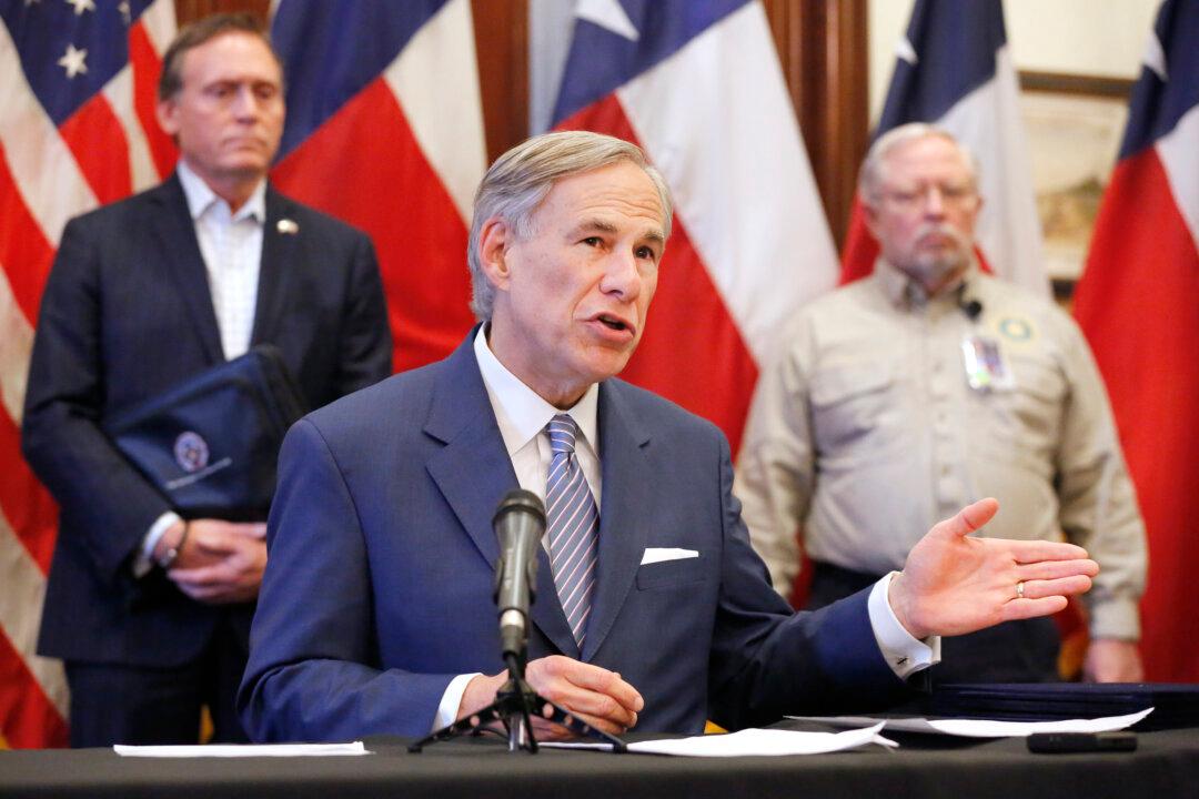 Texas Governor Issues Statewide Mask Requirement