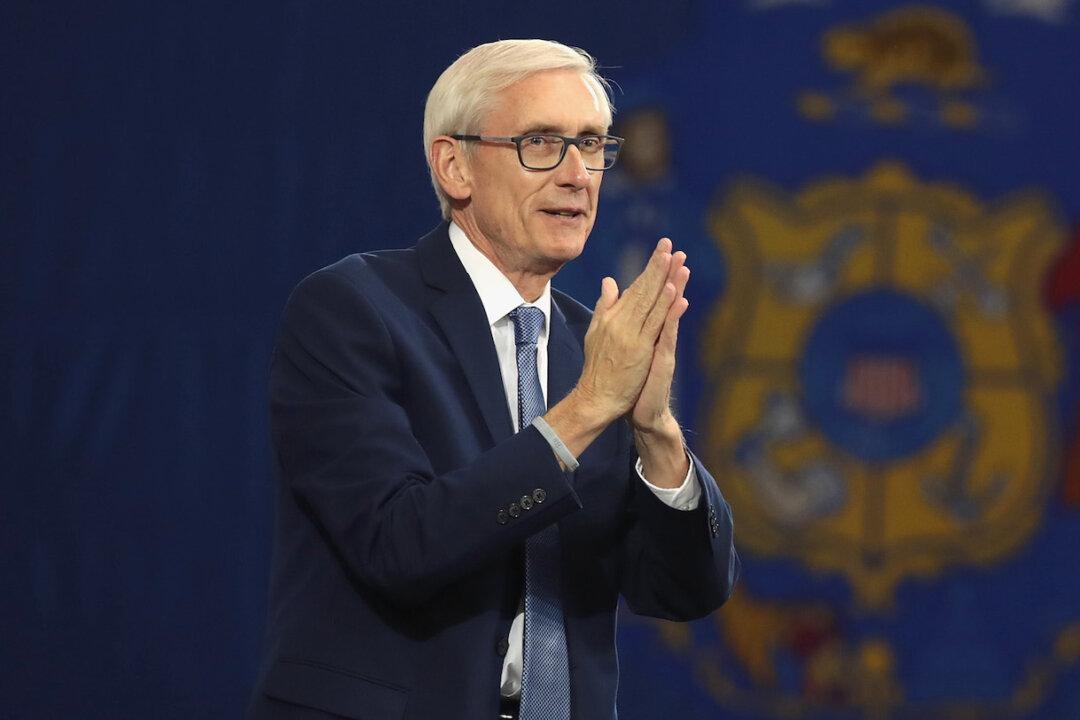 Wisconsin Governor Considers Extending CCP Virus Restrictions for Another Month