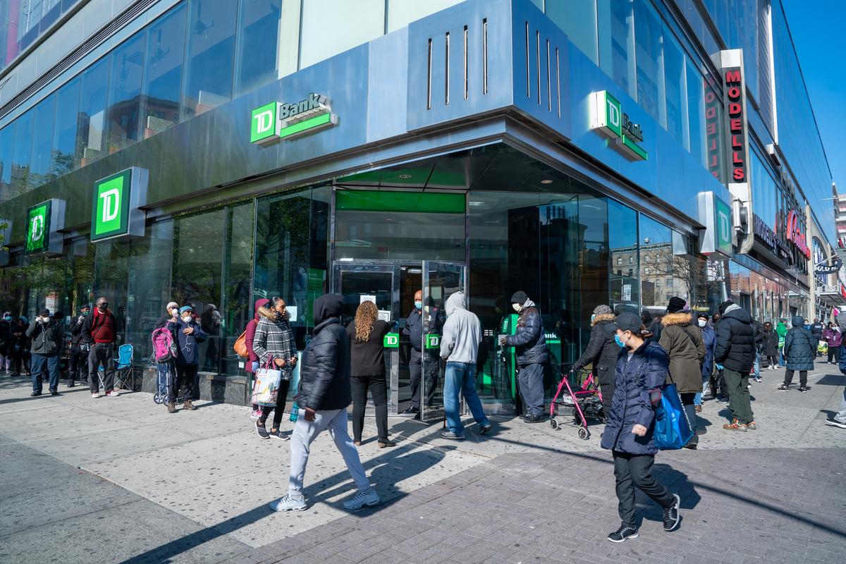 Phase One of Reopening Will Be Expanding List of Essential Businesses: NY Governor