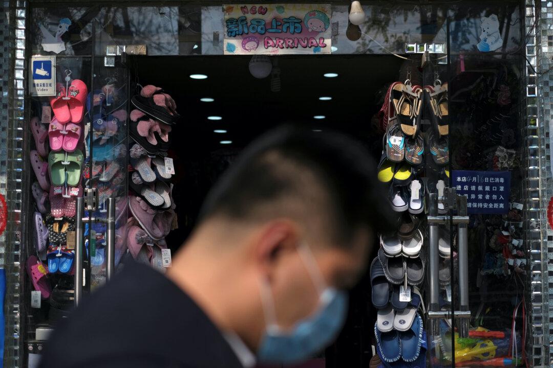 Hobbled by CCP Virus, China’s First-Quarter GDP Shrinks for First Time on Record