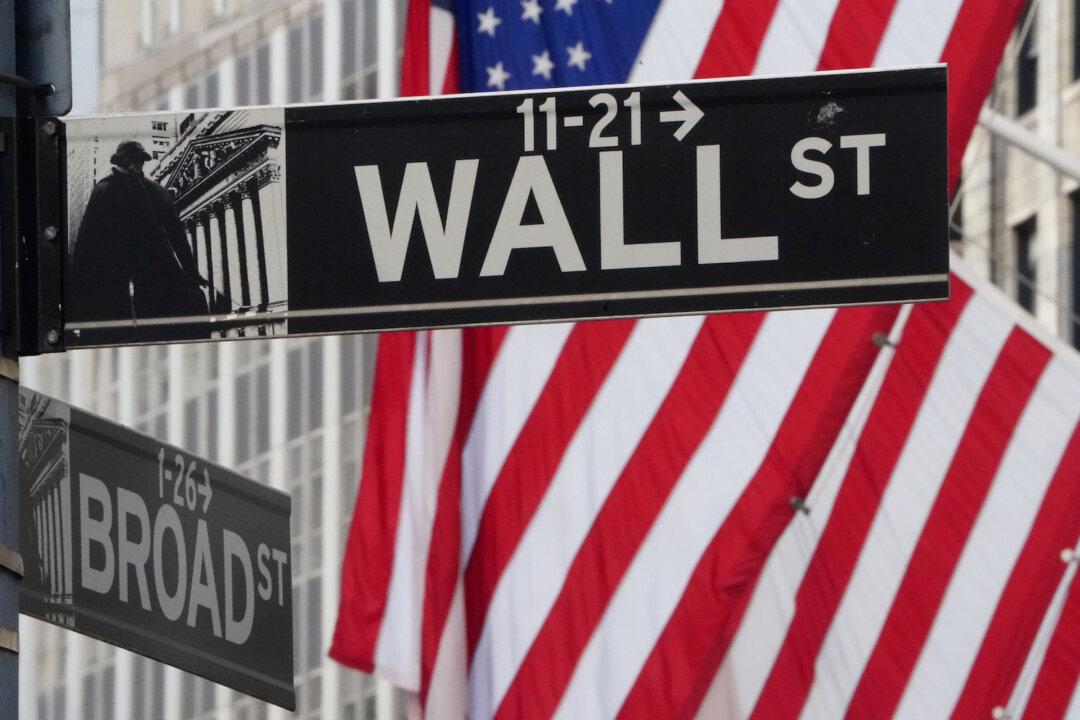 Wall Street Profits Soar Despite Accelerated Job Losses During Pandemic