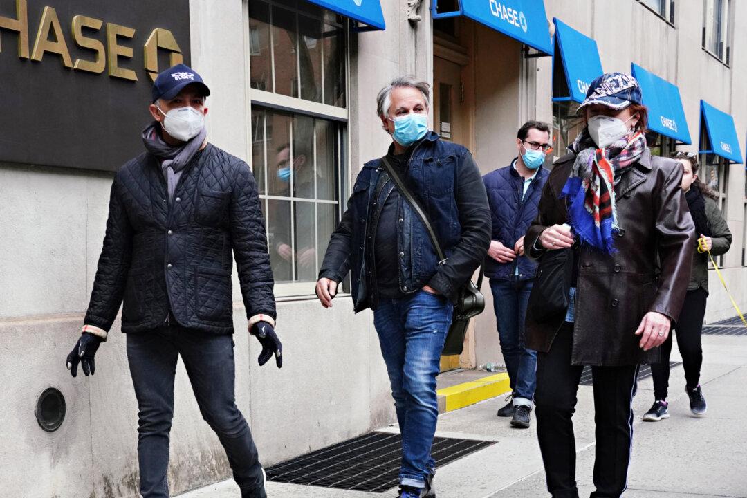 Cuomo: New York Will Conduct ‘Aggressive’ Antibody Testing Survey This Week