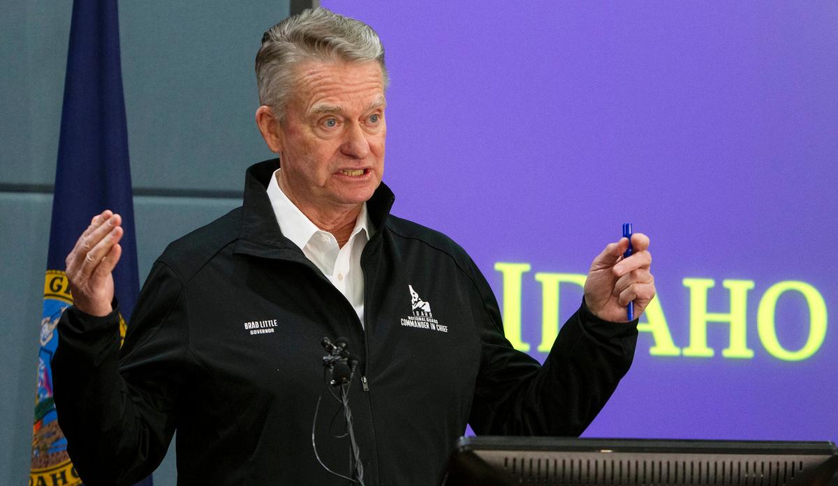 Mother of 6 Faces Jail Time for Violating Stay-at-Home Order With Yard Sale