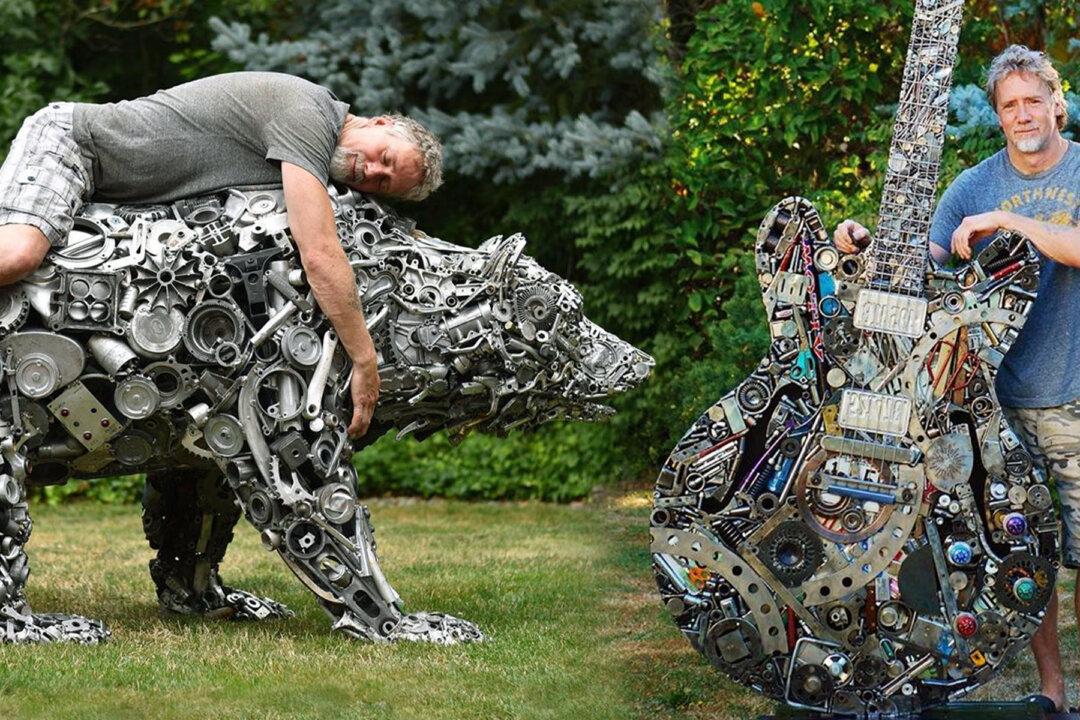Artist Turns Scrap Metal Into Realistic Life-Size Sculptures of Lions, Dogs, Guitars, Bears