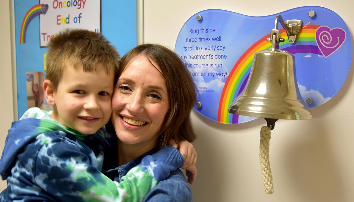 Mom and Son Diagnosed With Cancer Months Apart Get an All Clear 4 Years Later