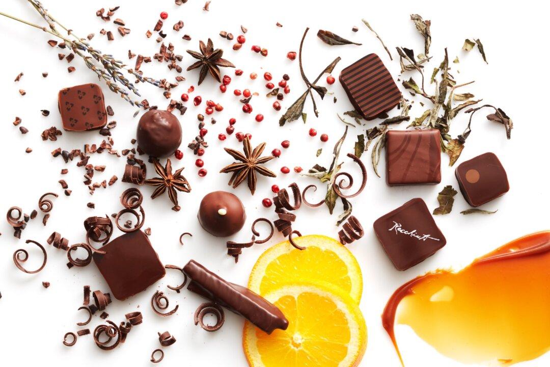 Mother’s Day Gift Guide: Food and Drink Gifts for Mom