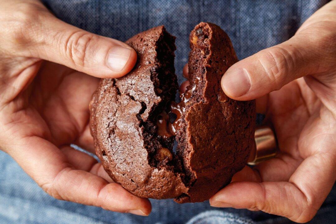 Double Chocolate Rye Cookies