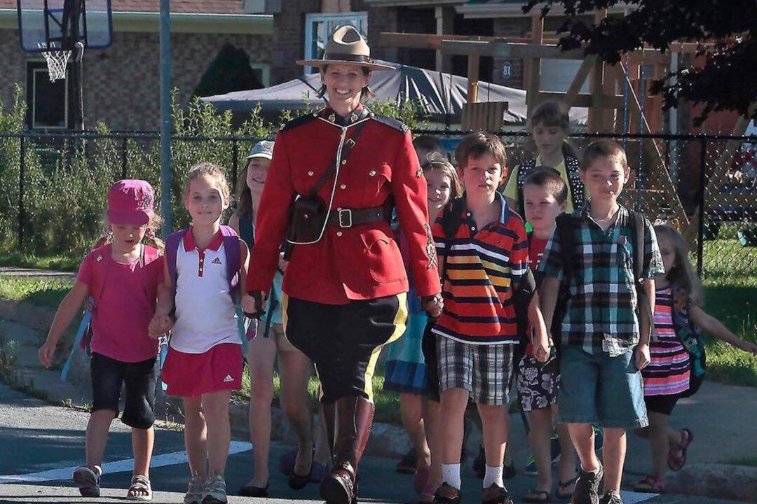 Inquiry Should Begin Into Nova Scotia Mass Shooting, Say Experts