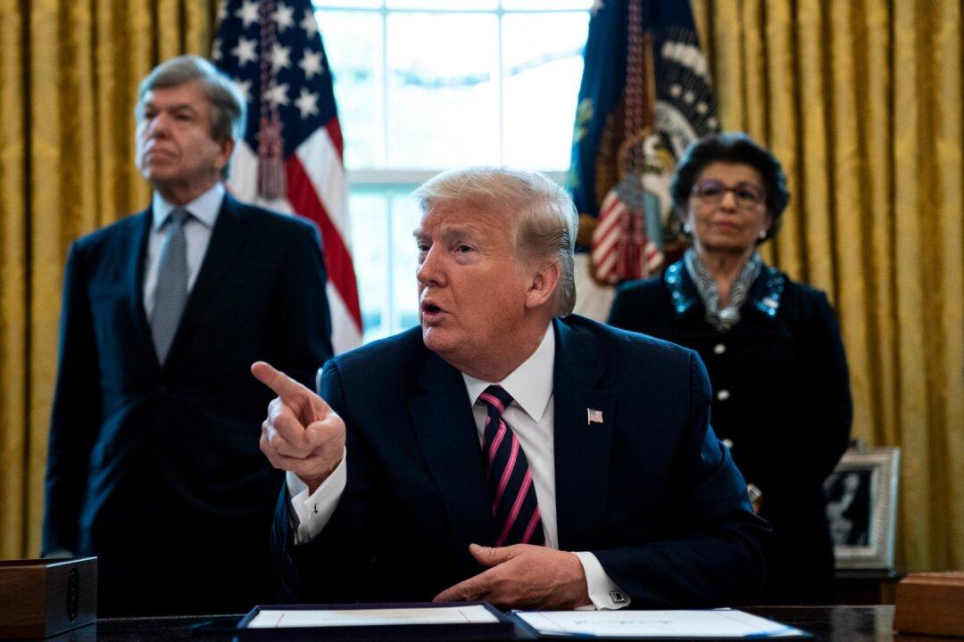 Trump’s Working Schedule So Busy He Has No Time For Lunch, Say White House Officials