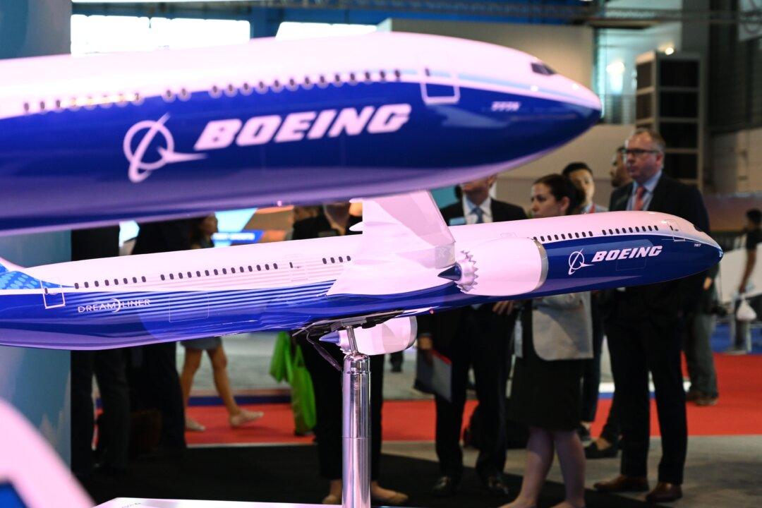 Boeing 777 Makes Emergency Landing in Moscow: Reports