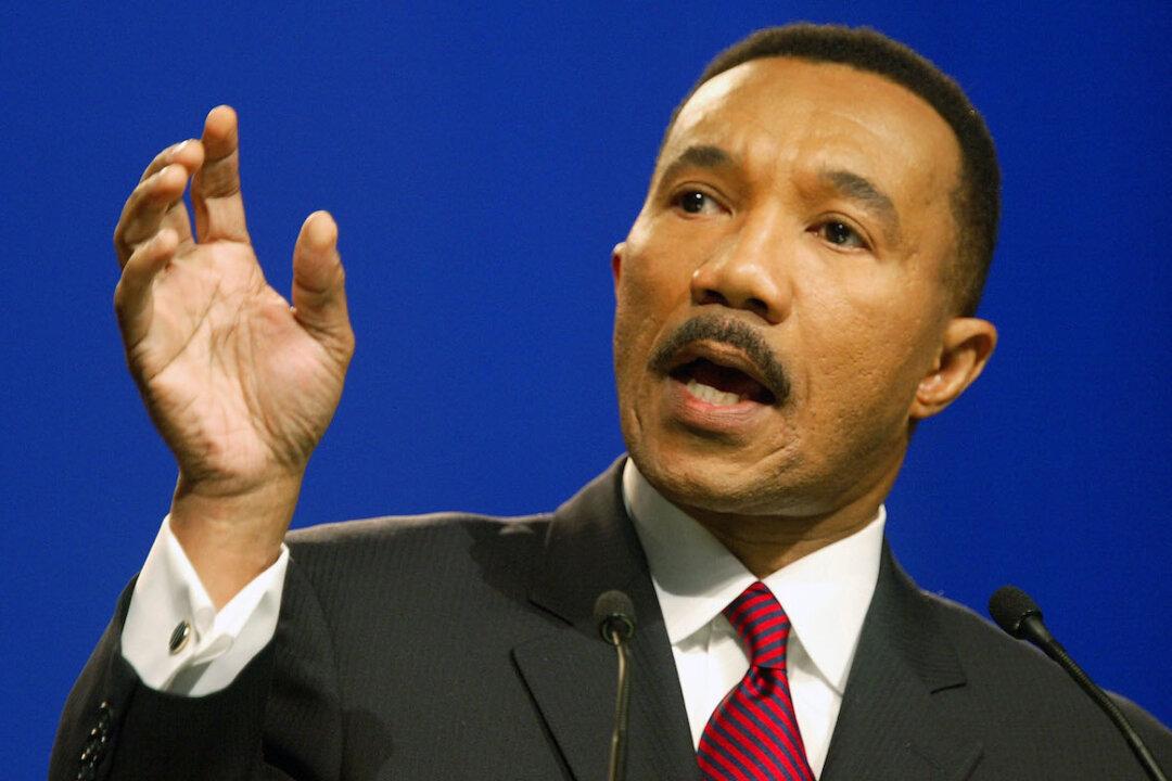 Democrat Kweisi Mfume Wins Special Election in Maryland, Replaces Elijah Cummings