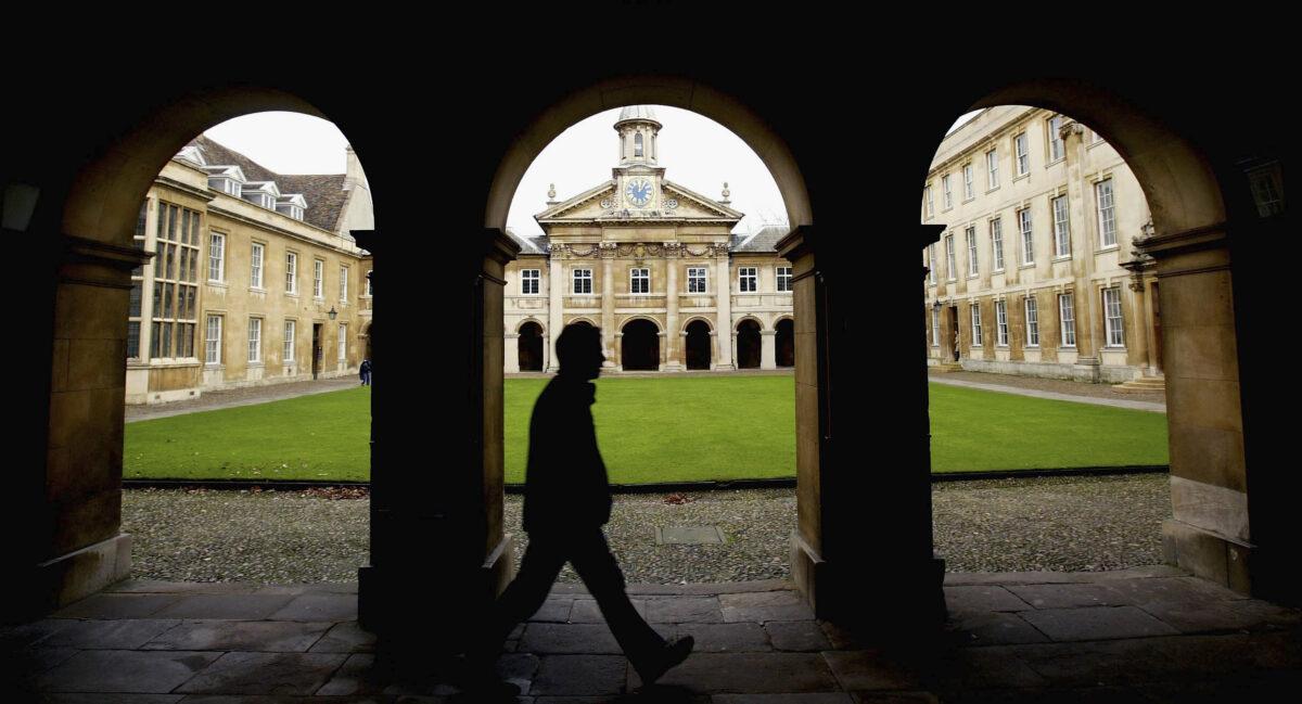 University students return for the spring term at Cambridge University in England, on Jan. 13, 2004. (Graeme Robertson/Getty Images)