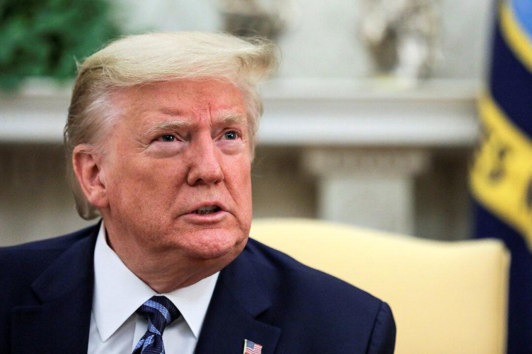 Trump Announces He Will Attend Fireworks at Mount Rushmore on July 3