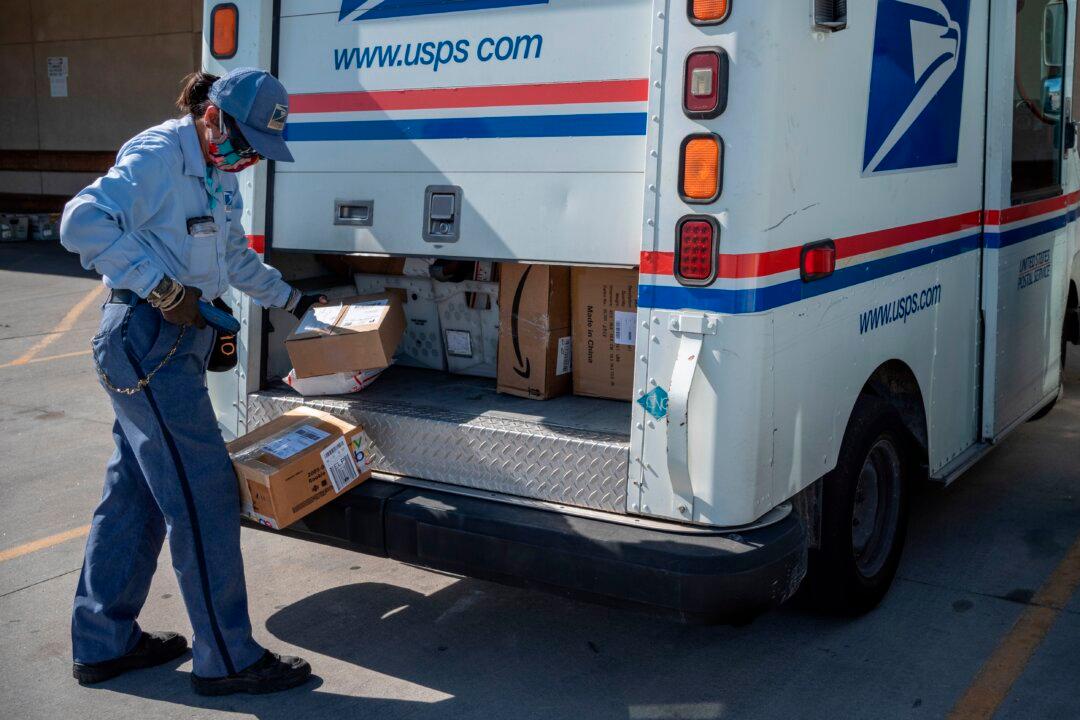 USPS Performance Rebounding After Overhaul-Related Dip, Democrats’ Report Finds