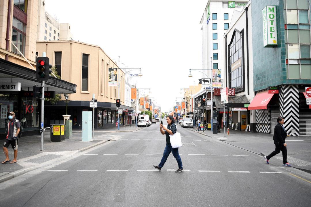 South Australian Shopping Crowds Raise Concerns About Virus Complacency