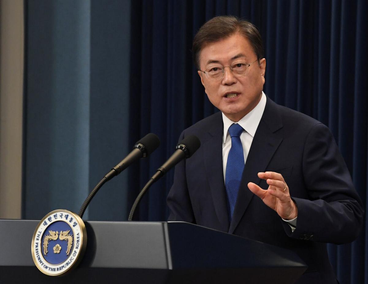 South Korean President Calls for End of Korean War
