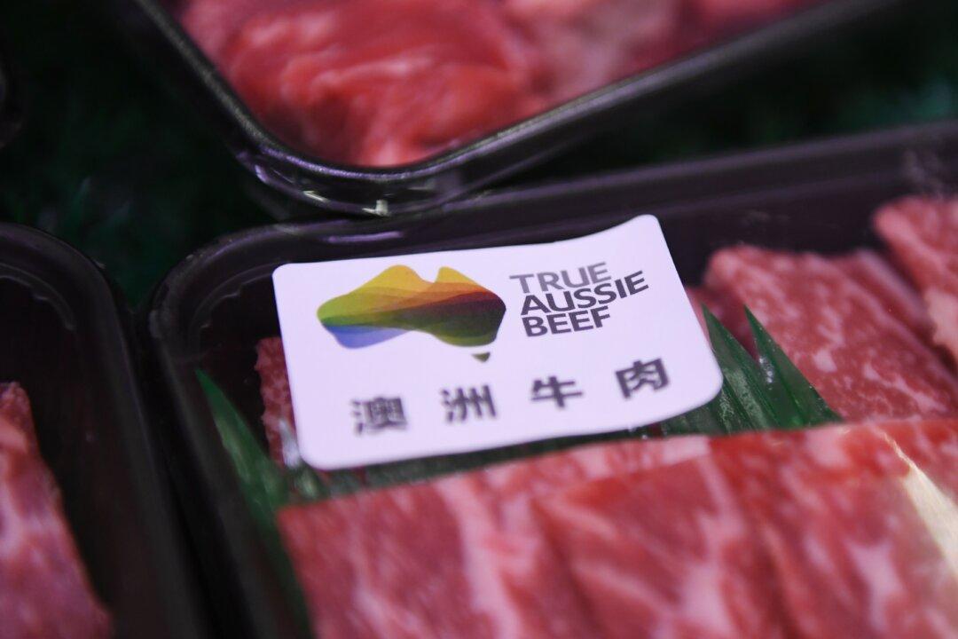 Beijing Drops Trade Sanctions on Australian Beef