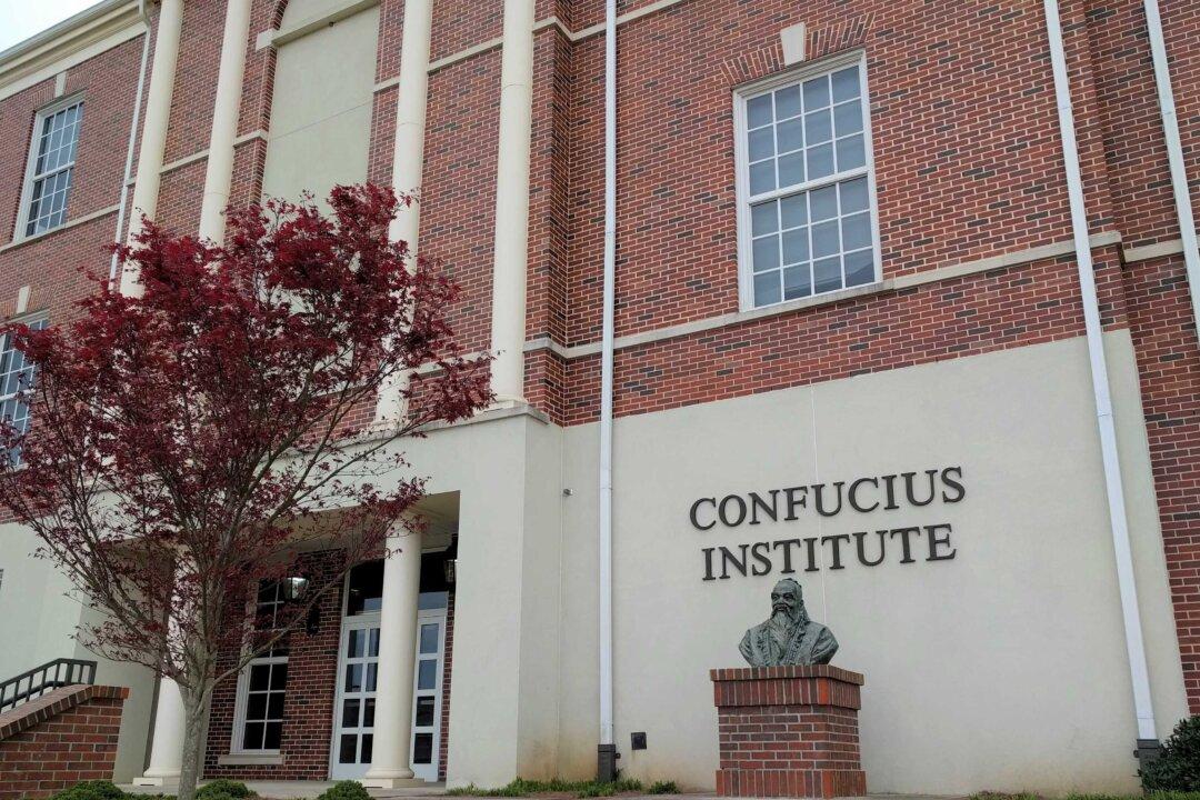 Senate Passes Bill to Counter Threats Posed by Confucius Institutes on US Campuses