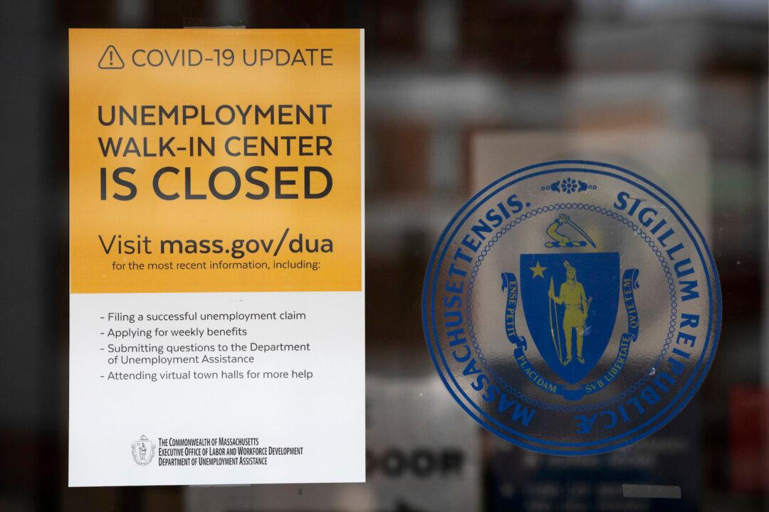 Nearly 3 Million Americans Filed for Unemployment Benefits Last Week