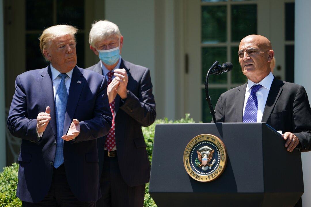 New Vaccine Czar Confident in Delivering Hundreds of Millions of Doses by End of Year