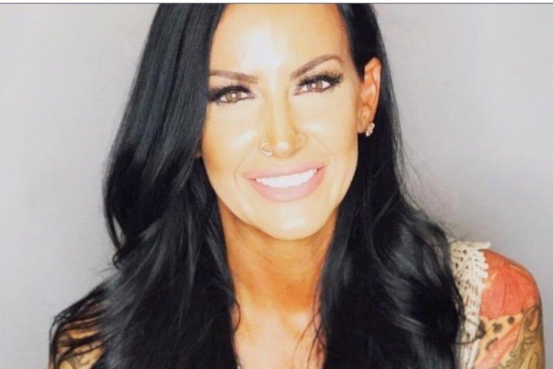 Salon Owner Who Reopened Despite Oregon’s Stay-at-Home Orders Fined $14,000