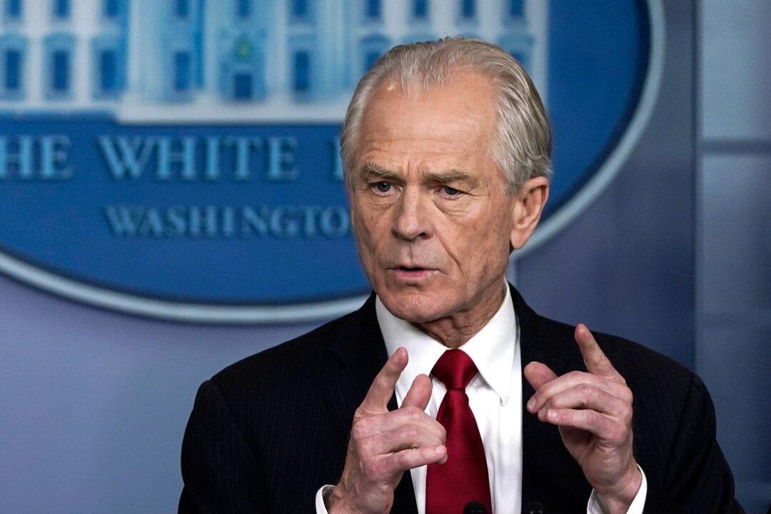 White House Trade Adviser: Amazon Suspension of Parler Is ‘Chilling’