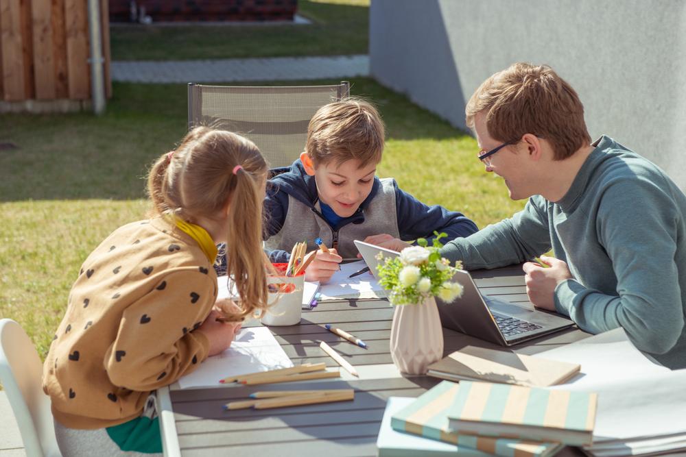 Shock Poll: Parents ‘More Likely’ to Homeschool Post-COVID