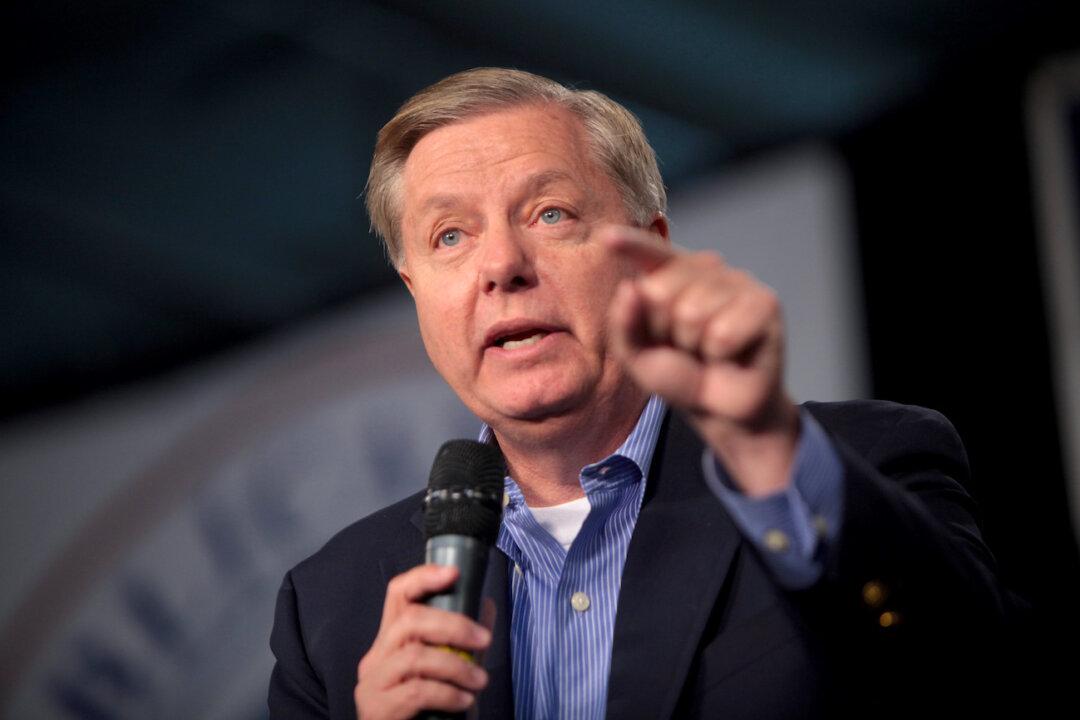 Graham Challenger Breaks US Senate Fundraising Record