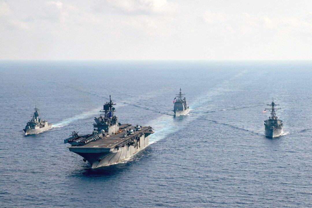 Australia Rejects Beijing’s Claims to South China Sea, Joining US