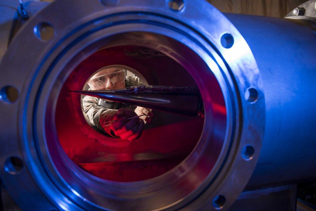 Pentagon Funding ‘Extremely Concerning’ Hypersonic Weapons Program at China-Linked University: Gallagher