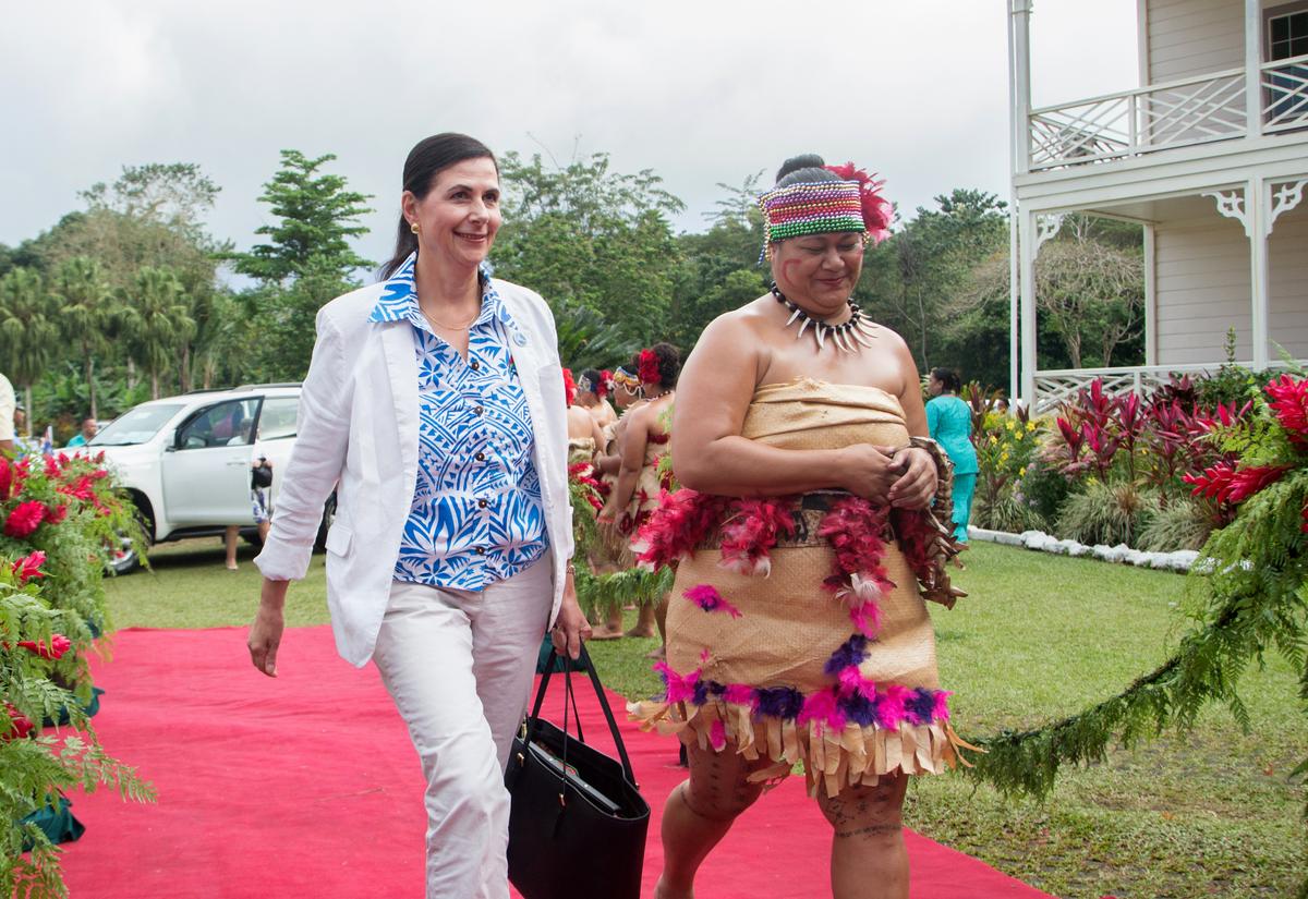 Liberal Senator Claims She Experienced Bullying Over Vocal Stance Against CCP