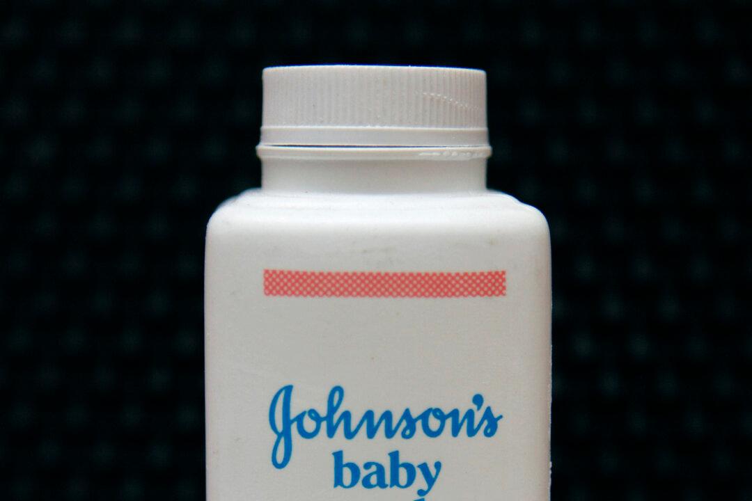 J&J to Stop Selling Talc-Based Baby Powder in US, Canada