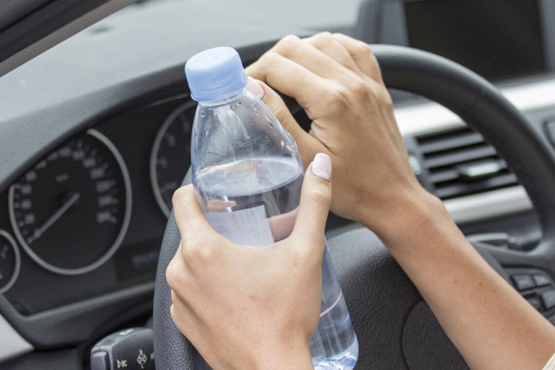 Keeping a Water Bottle in Your Car Can Cause a Fatal Accident, Here’s Why
