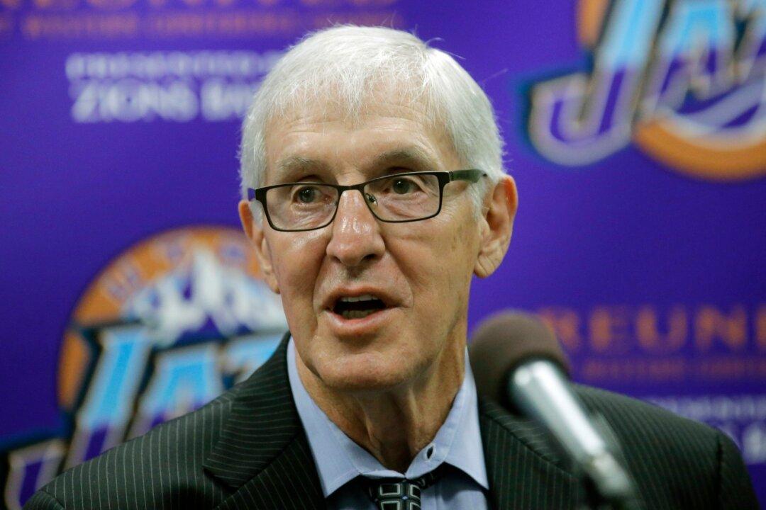 Jerry Sloan, Jazz Great and Hall of Fame Coach, Dies at 78