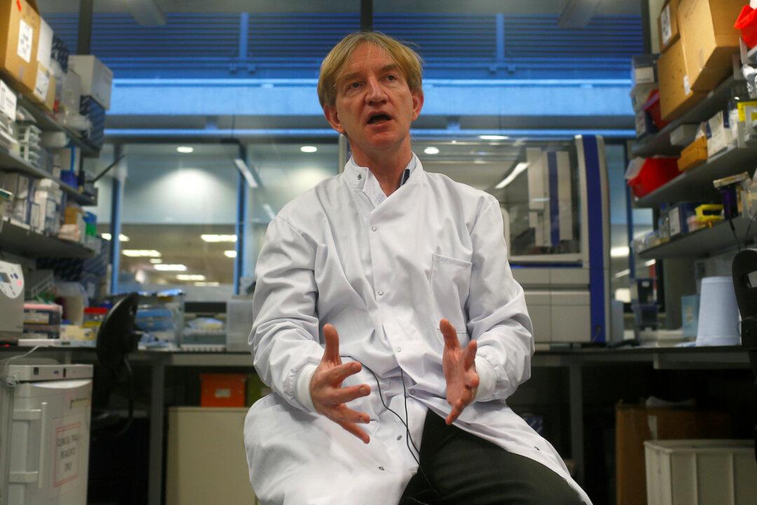 COVID-19 Vaccine Trial Threatened by Vanishing Virus in UK