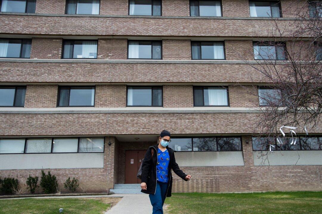 Military Reports ‘Shocking’ Conditions in Ontario Nursing Homes
