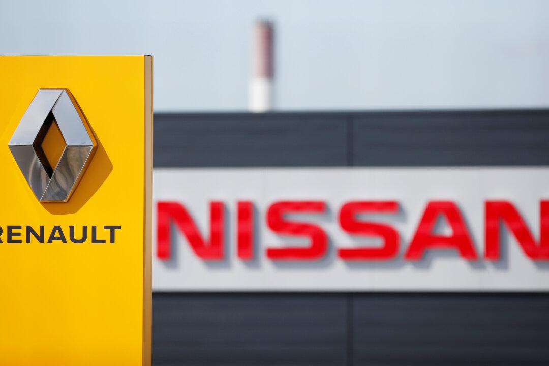 Renault, Nissan Rule out Merger as They Unveil Survival Plan