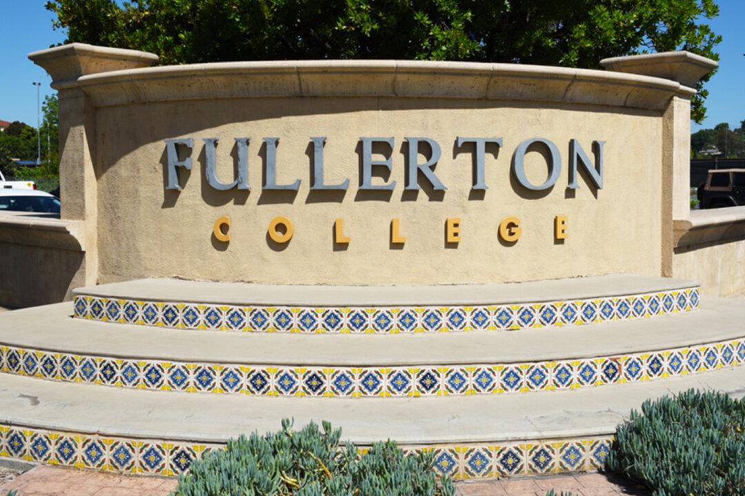 Youngest-Ever Fullerton College Graduate, 13, Earns Four Associate’s Degrees in Two Years