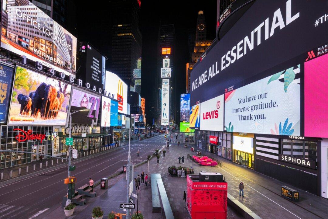 US Weekly Jobless Claims Drop, but Economic Recovery Still Elusive