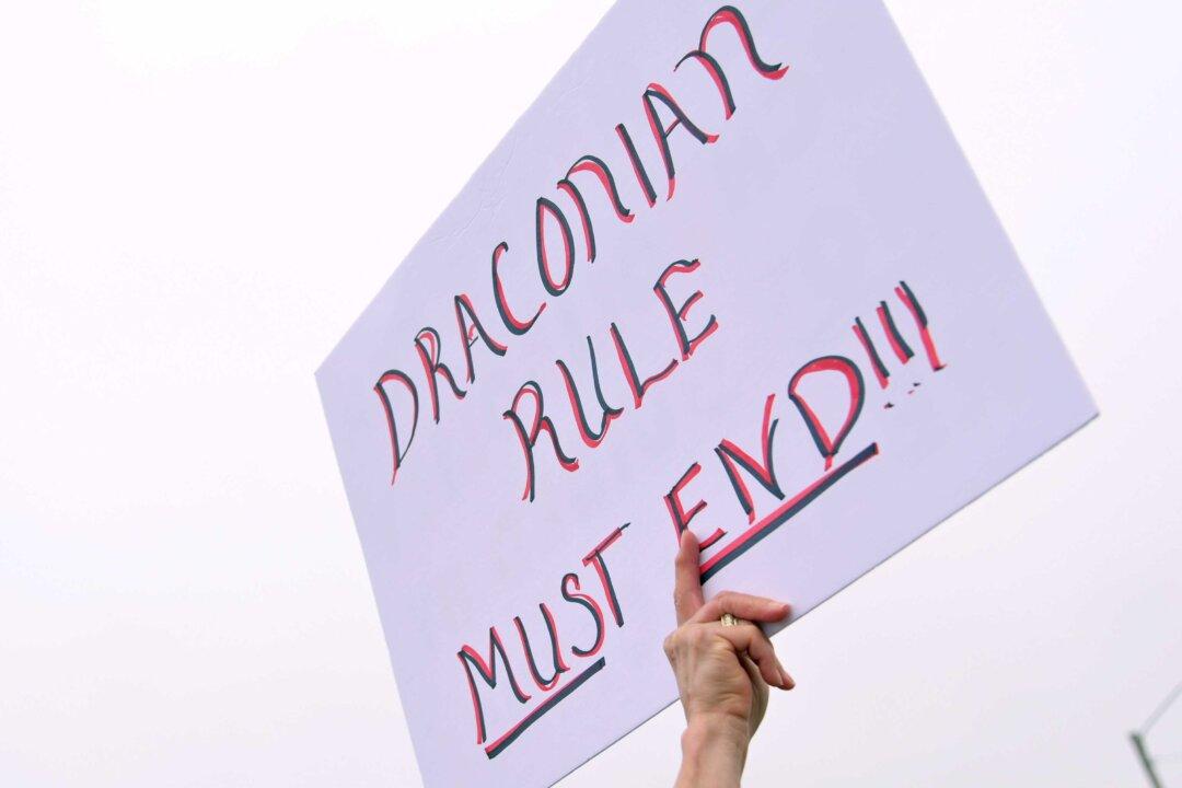 Another Doctor Argues Against Lockdown: It’s Time We Ended This Disastrous Policy