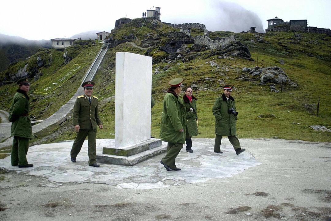 Indian, Chinese Troops Clash in Sikkim, With Injuries on Both Sides, Indian Media Says